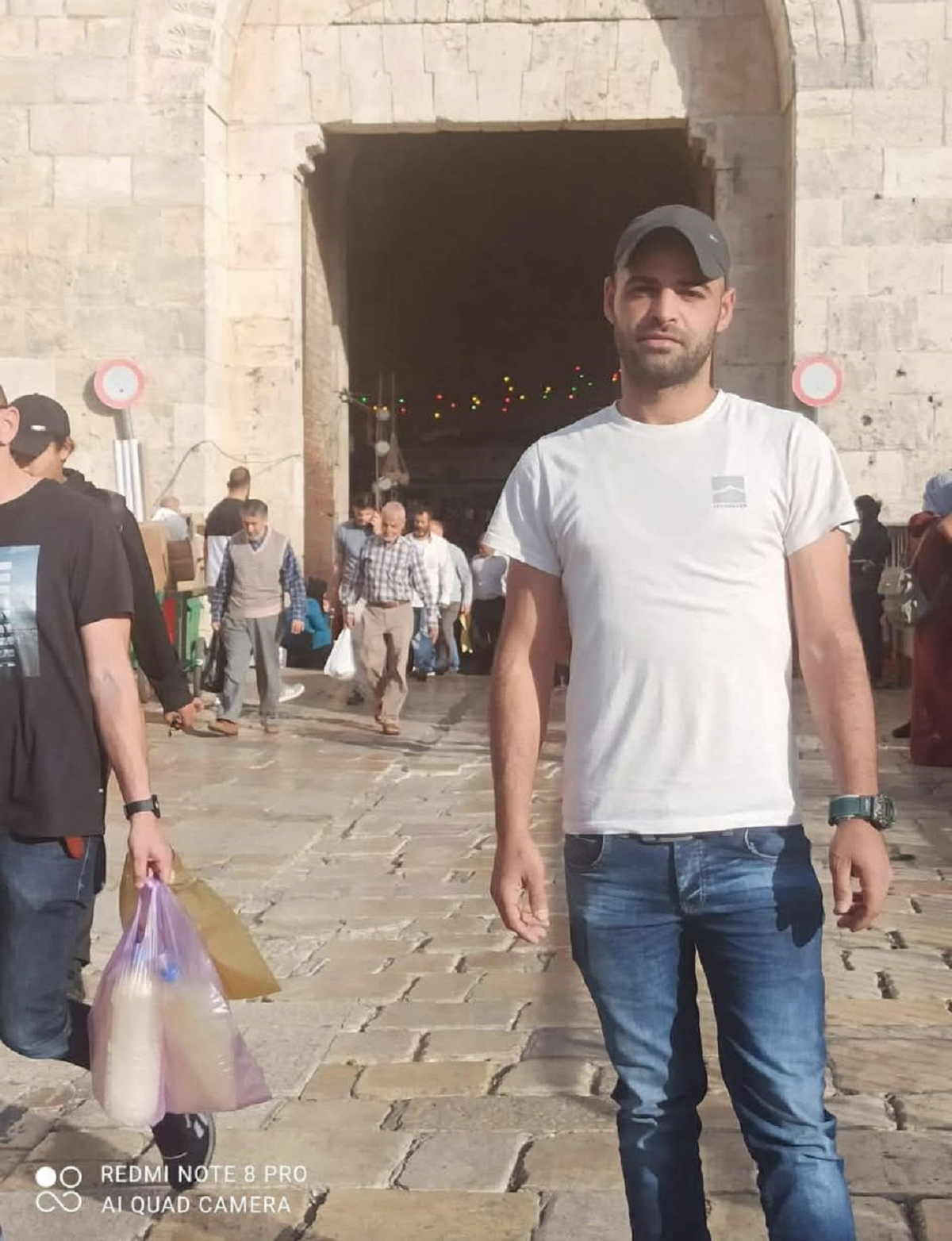 محدث اول : الاحتلال يتراجع عن استشهاد الشاب عمار ماجد حجازي قرب منطقة عيون الحرامية